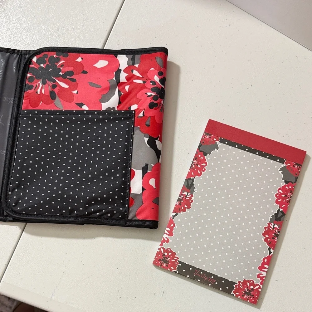 Thirty-One Retired BOLD BLOOM Fold It Up Organizer IPad/Tablet Cover Red/Black